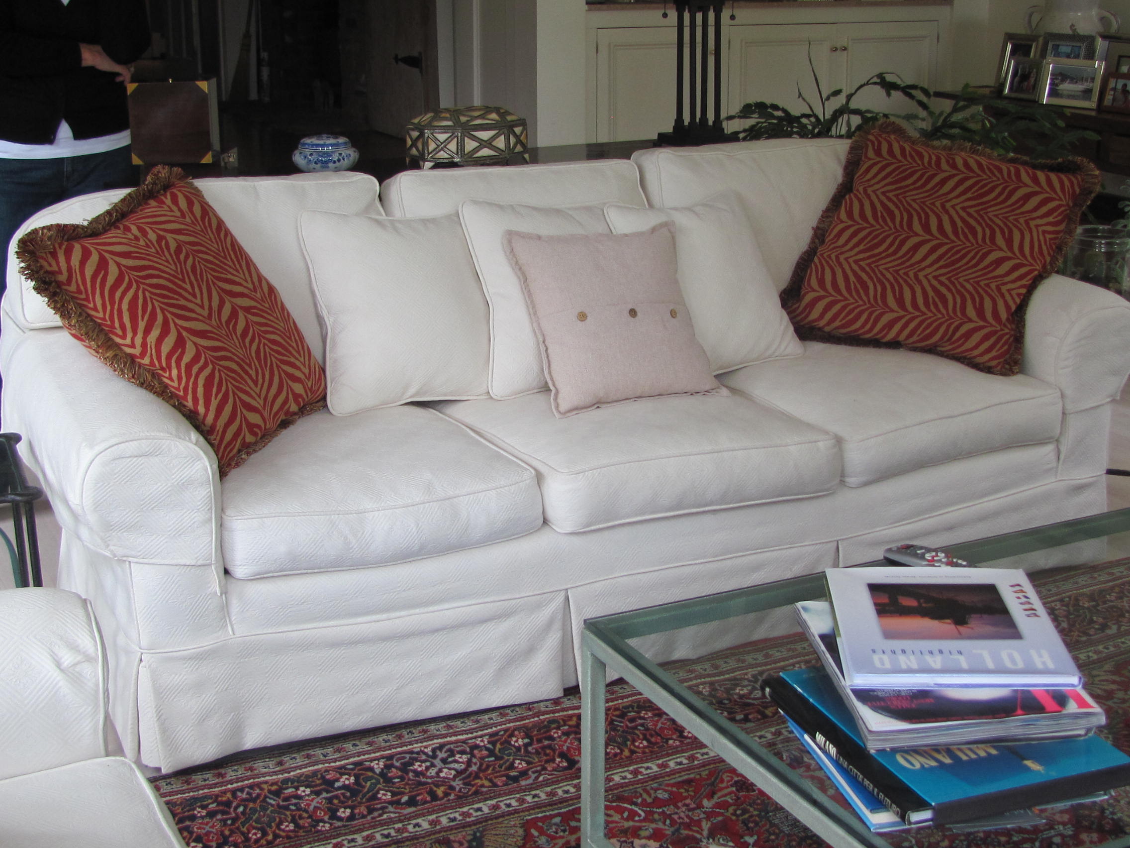 debbiedoesdivans Serving Southern NH, Southern VT, Keene, Spofford,NH