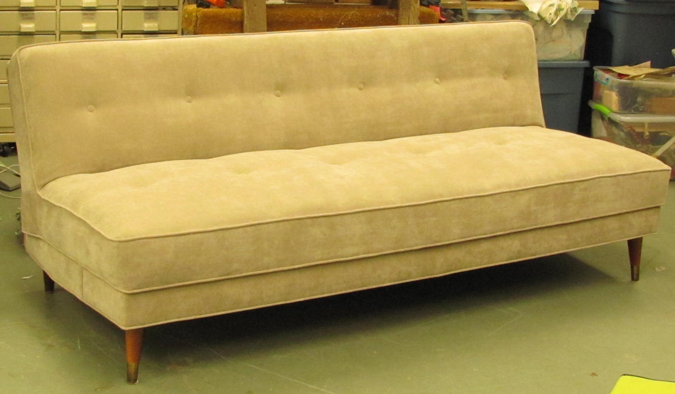 debbiedoesdivans Serving Southern NH, Southern VT, Keene, Spofford,NH